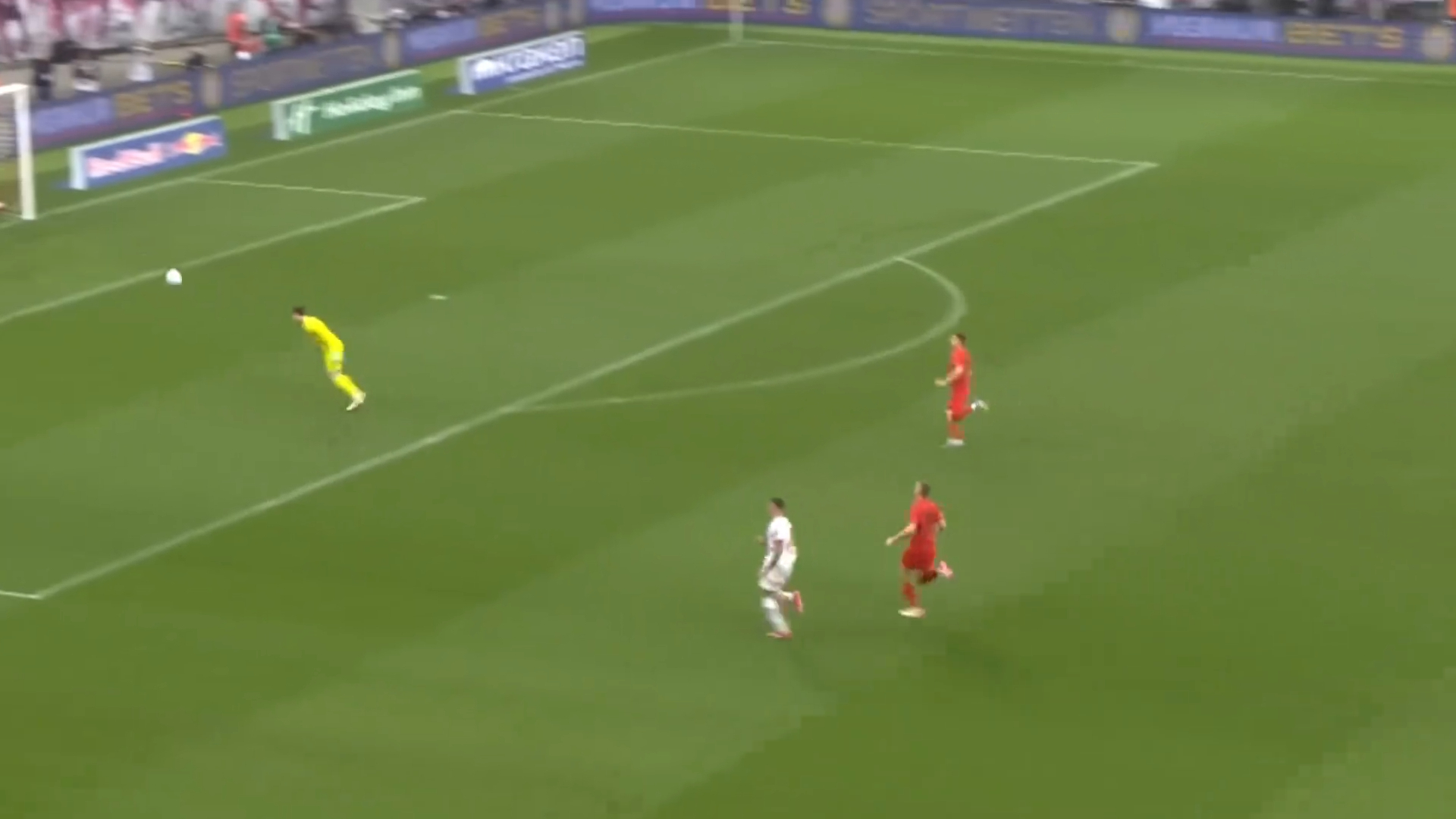 星空体育赛后曼城备战法甲那不勒斯围绕葡超状态回暖，拜仁慕尼黑围绕足总杯主帅复盘看傻球迷的简单介绍